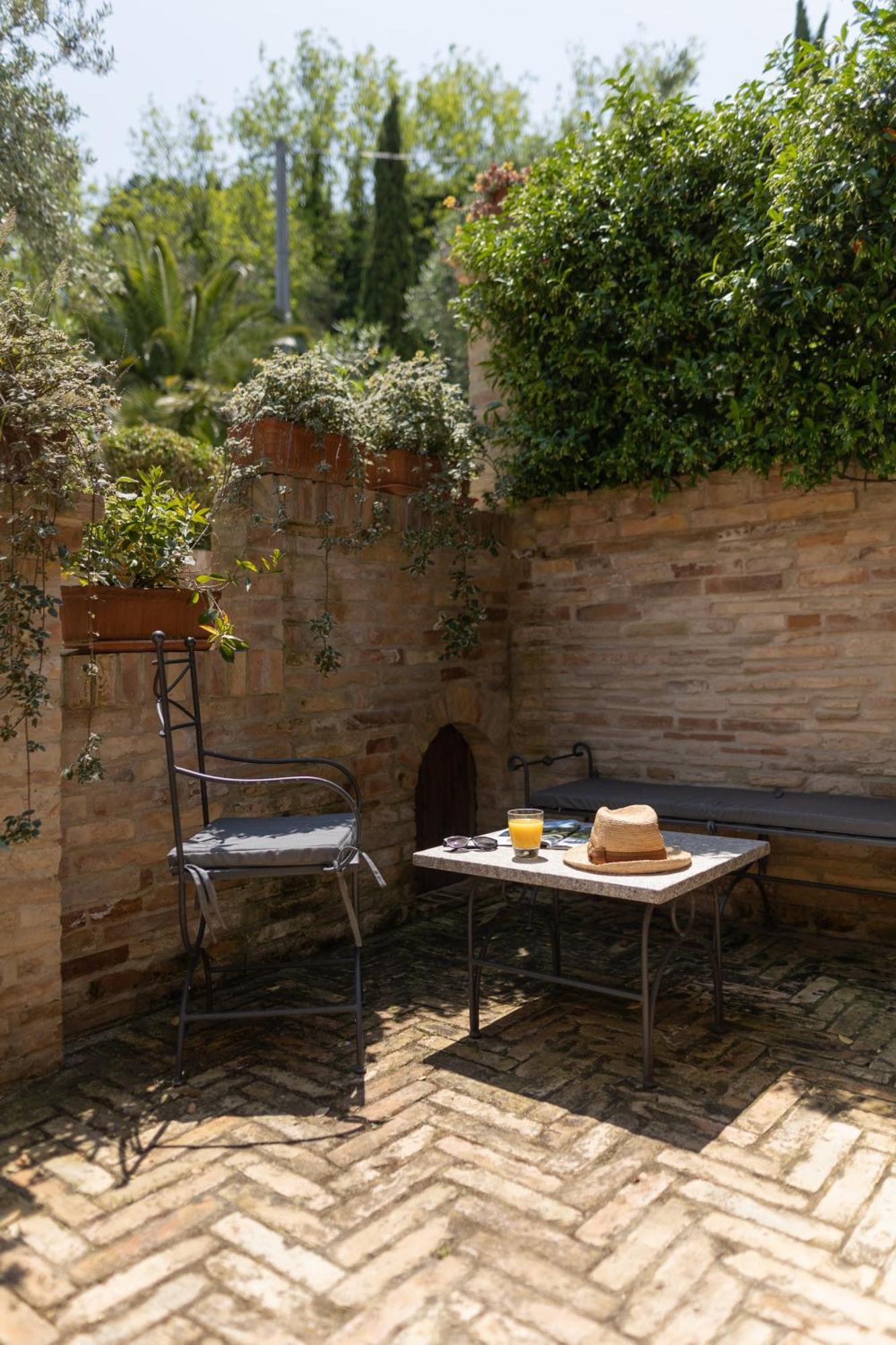 Villa Cri Cri B&B Di Charme San Benedetto del Tronto Exterior foto